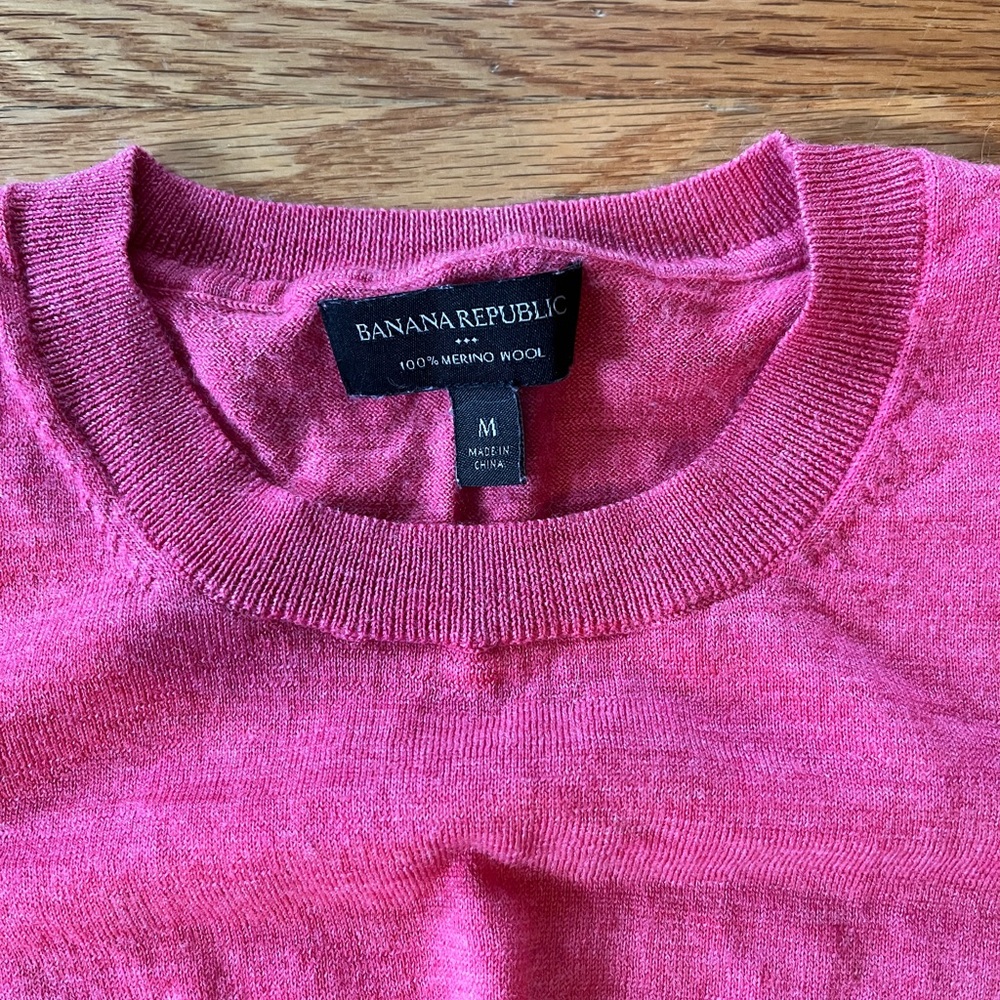 Banana Republic Pink Crew Neck Sweater
